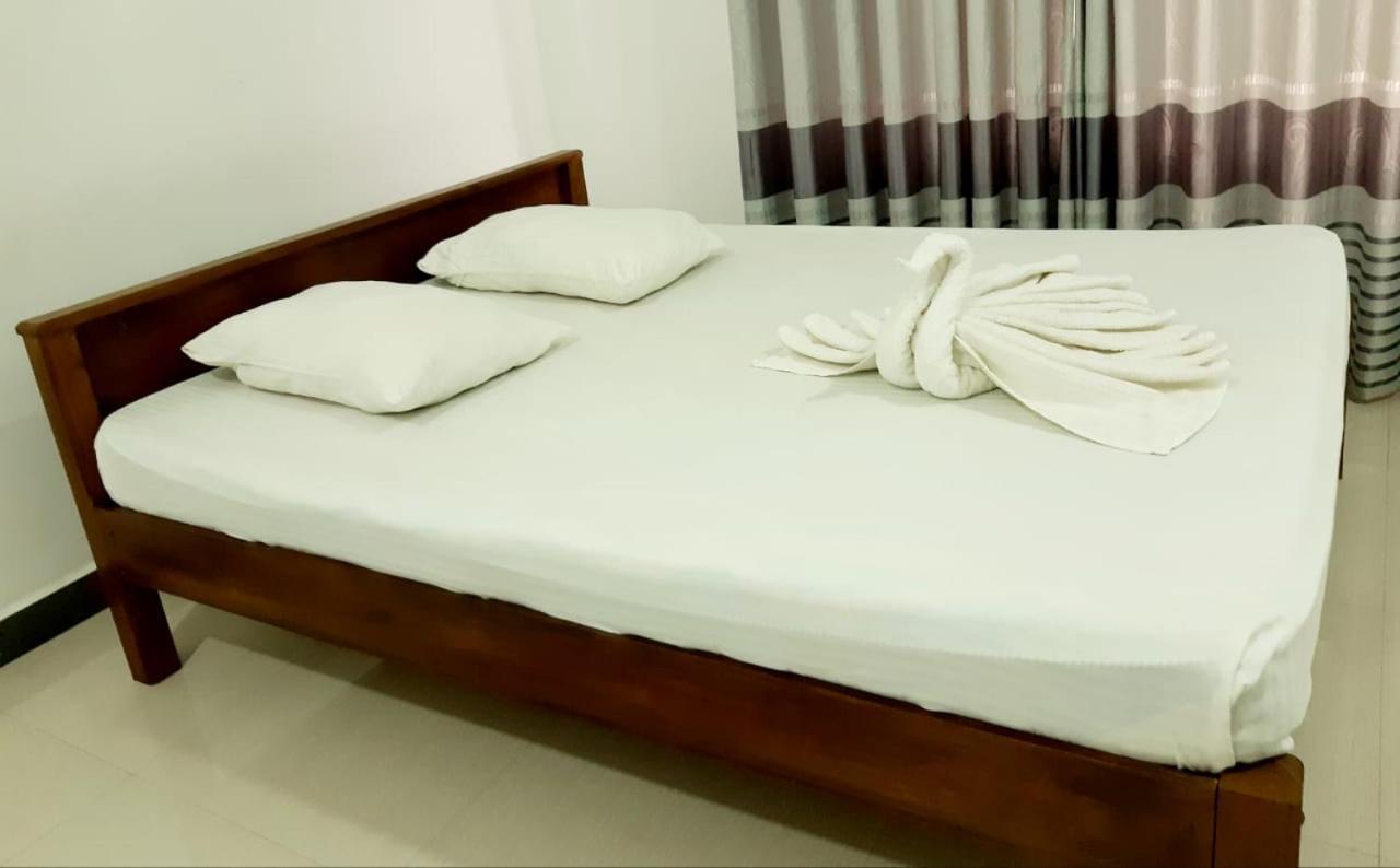 Kanora Lake Resort Maharagama Eksteriør billede